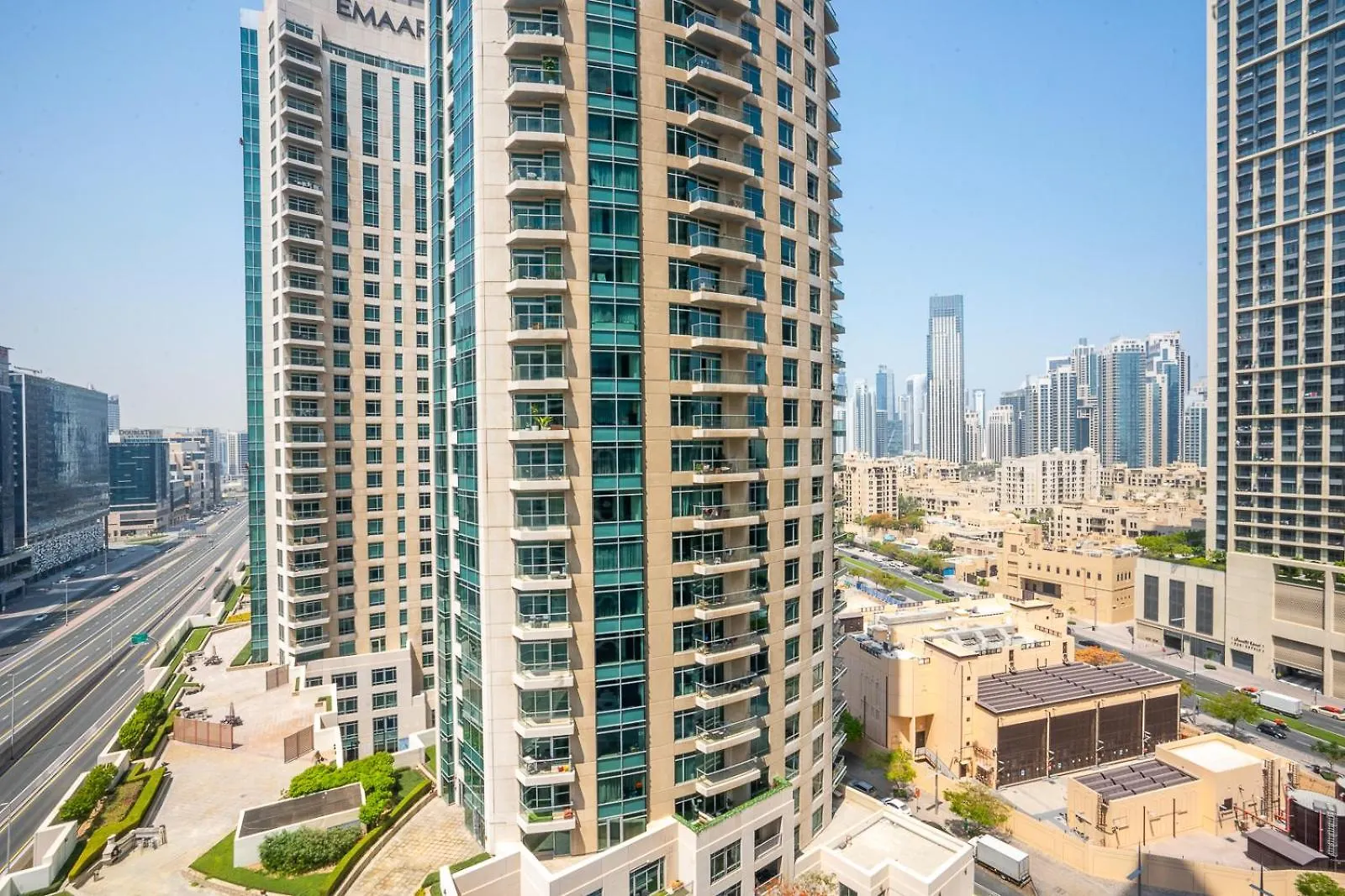 Rh- Chic & Sleek Studio Apartment, Near Burj Khalifa Дубай ОАЭ